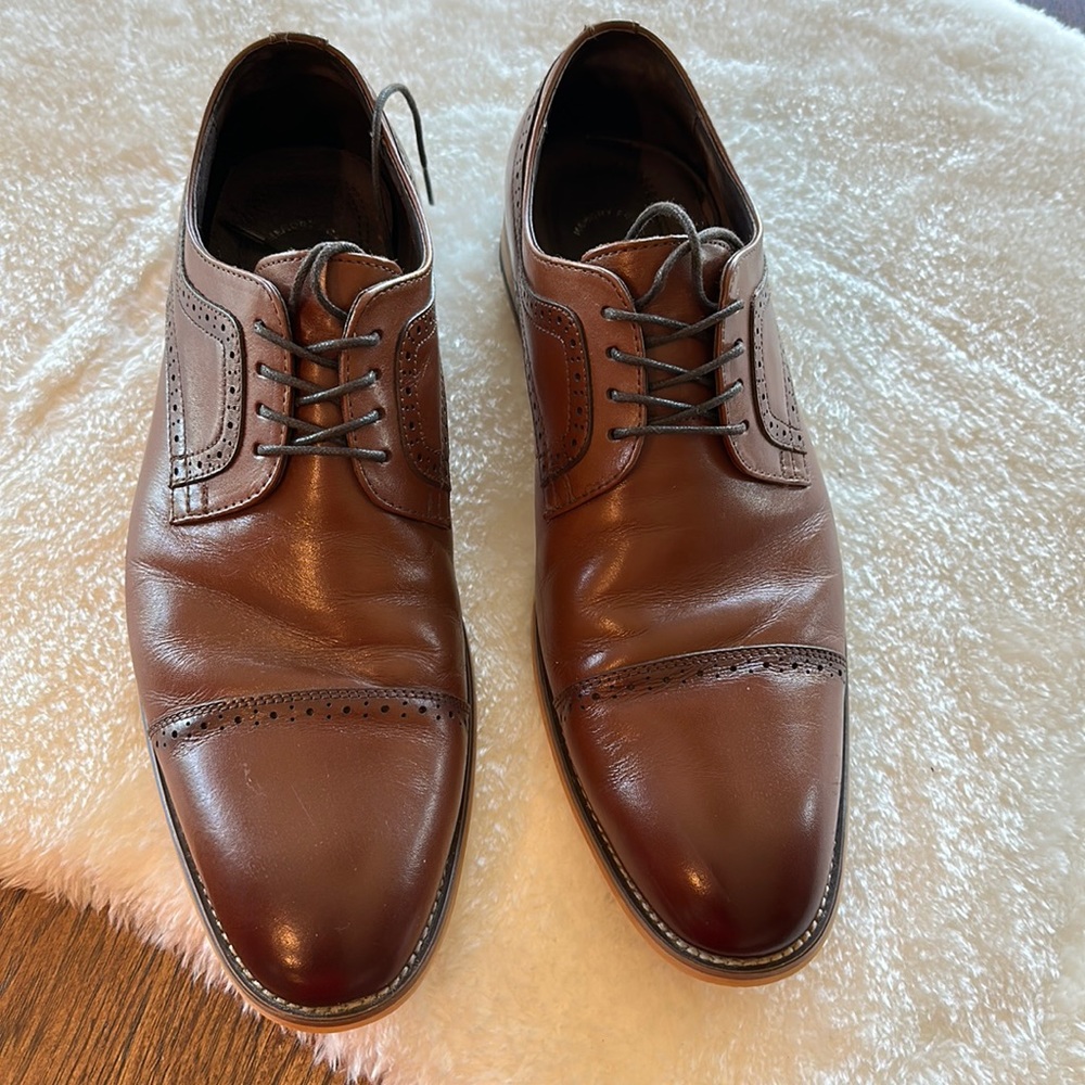 Stacy Adams dress shoe for men